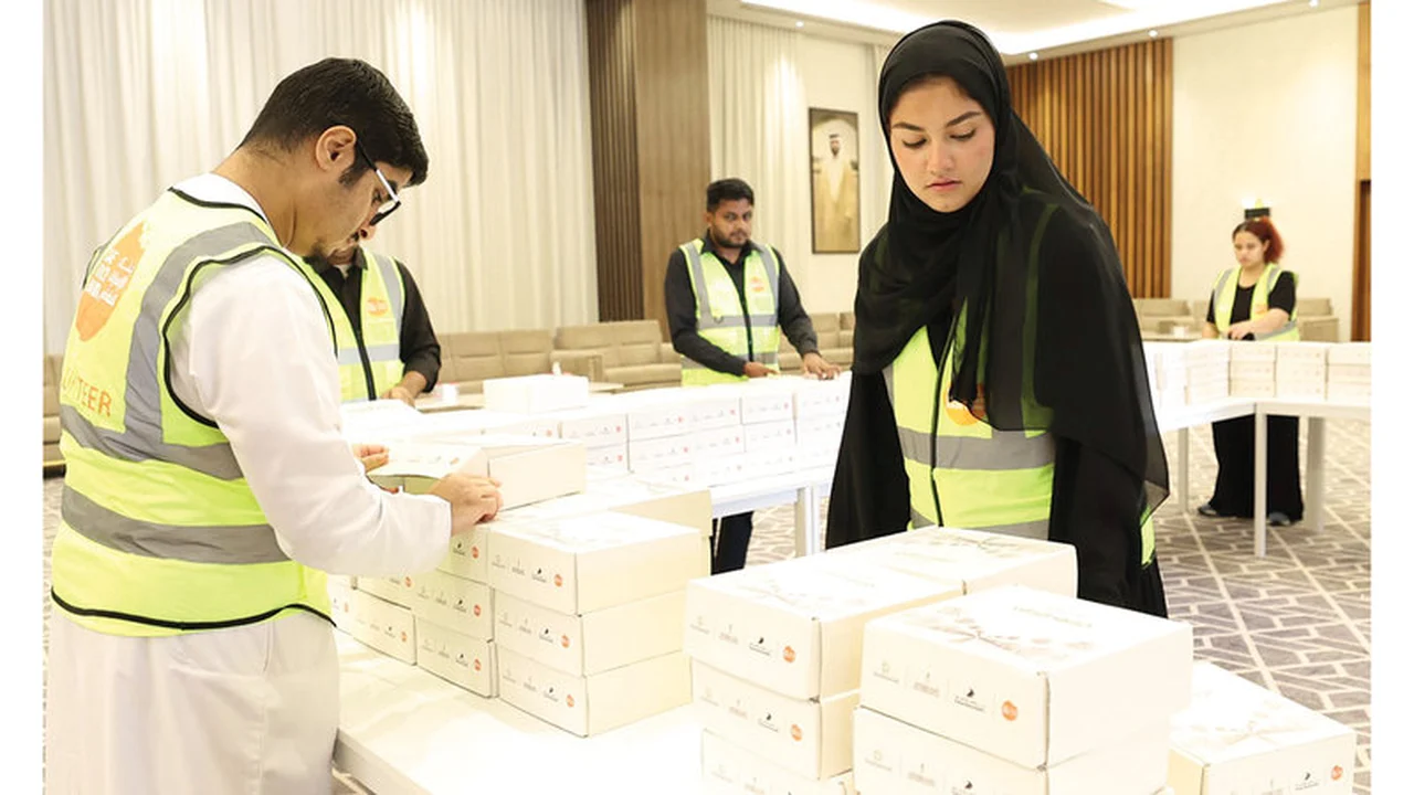 «خرايف الرطب» تستعيد ذكريات الطفولة خلال موسم القيظ
